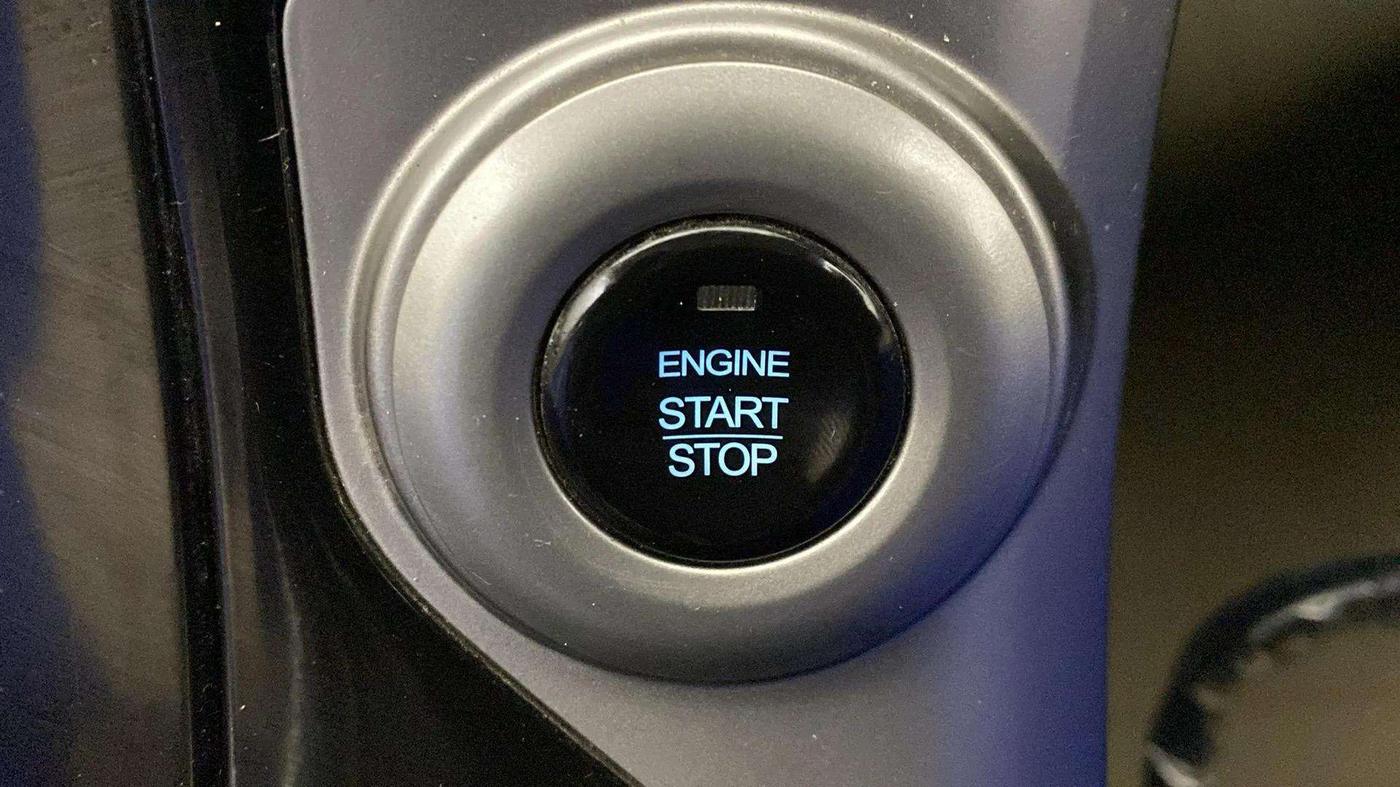 2021 Mahindra XUV500 W7 AT, Diesel, Automatic, 38,568 km, Keyless Start/ Stop Button