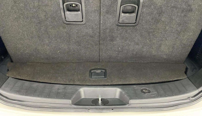 2021 Mahindra XUV500 W7 AT, Diesel, Automatic, 38,073 km, Boot Open Zoomed View