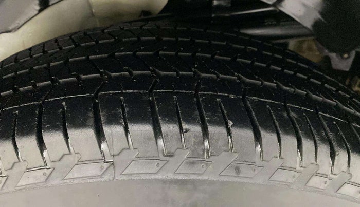 2021 Mahindra XUV500 W7 AT, Diesel, Automatic, 38,073 km, Left Rear Tyre Tread
