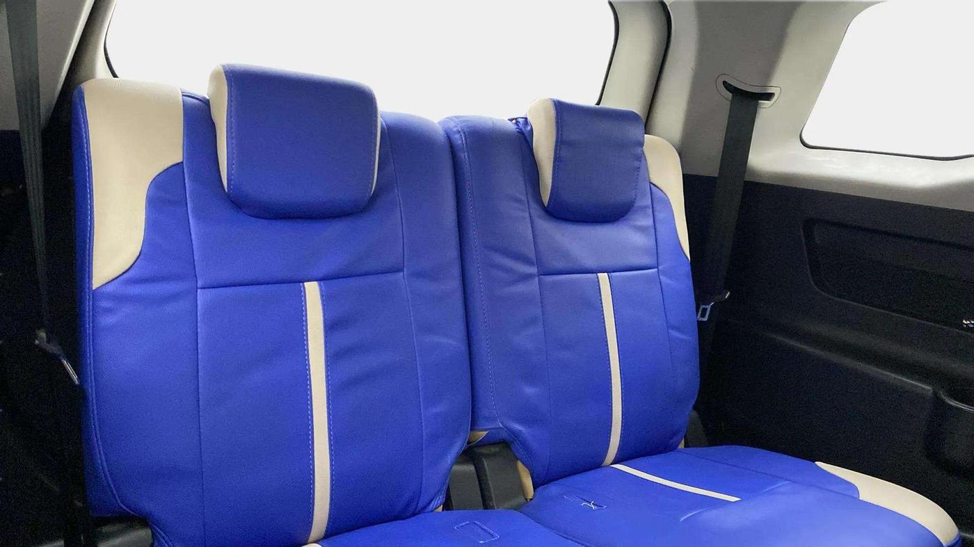 2021 Mahindra XUV500 W7 AT, Diesel, Automatic, 38,568 km, Third Seat Row ( optional )