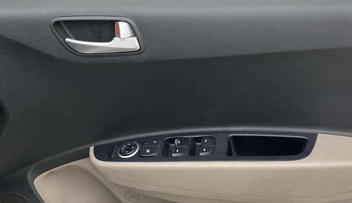 2018 Hyundai Grand i10 SPORTZ 1.2 KAPPA VTVT, CNG, Manual, 78,267 km, Driver Side Door Panels Control