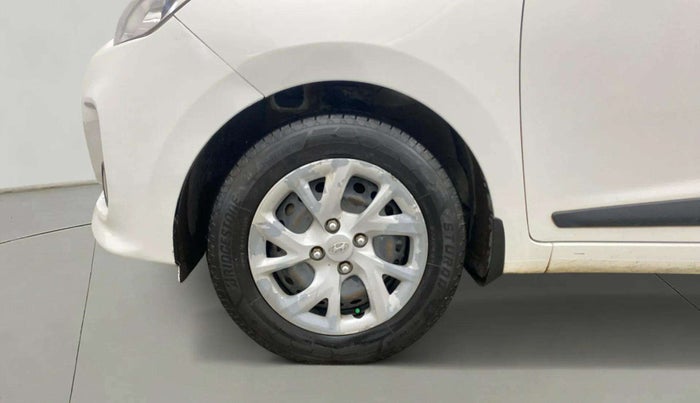 2018 Hyundai Grand i10 SPORTZ 1.2 KAPPA VTVT, CNG, Manual, 78,267 km, Left Front Wheel