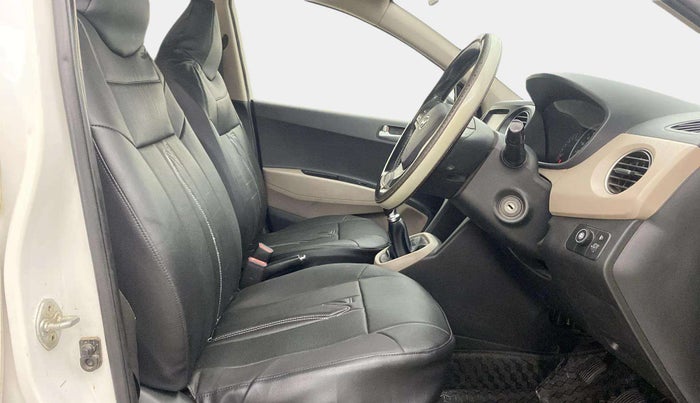 2018 Hyundai Grand i10 SPORTZ 1.2 KAPPA VTVT, CNG, Manual, 78,267 km, Right Side Front Door Cabin