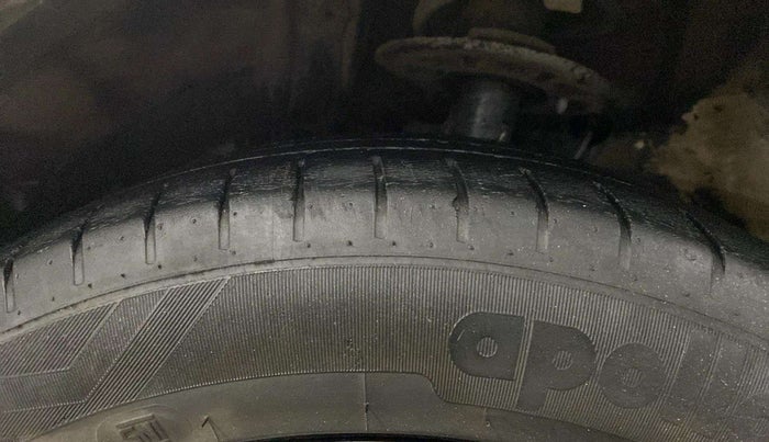 2020 Maruti Baleno ZETA PETROL 1.2, Petrol, Manual, 18,212 km, Left Front Tyre Tread