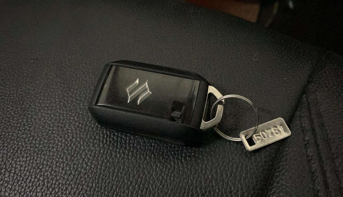 2020 Maruti Baleno ZETA PETROL 1.2, Petrol, Manual, 18,212 km, Key Close Up