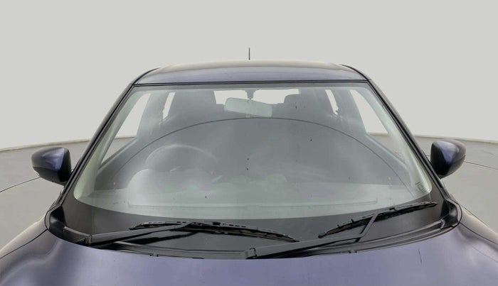 2022 Maruti Swift VXI AMT, Petrol, Automatic, 60,254 km, Front Windshield