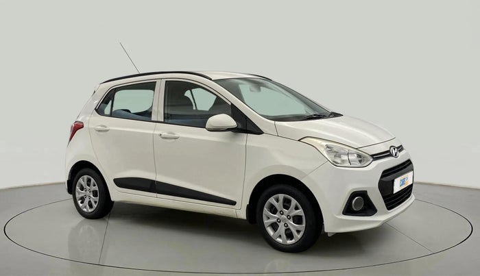 2015 Hyundai Grand i10 SPORTZ 1.2 KAPPA VTVT, Petrol, Manual, 43,400 km, Right Front Diagonal