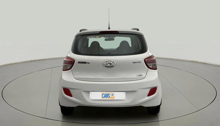 2015 Hyundai Grand i10 SPORTZ 1.2 KAPPA VTVT, Petrol, Manual, 43,400 km, Back/Rear