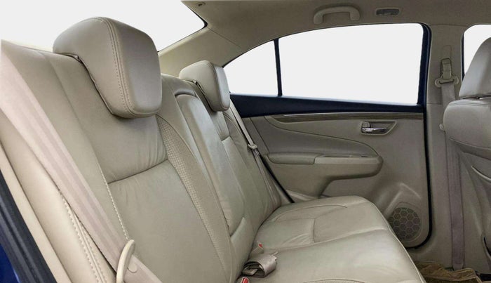 2018 Maruti Ciaz ALPHA 1.5 SHVS PETROL, Petrol, Manual, 48,473 km, Right Side Rear Door Cabin
