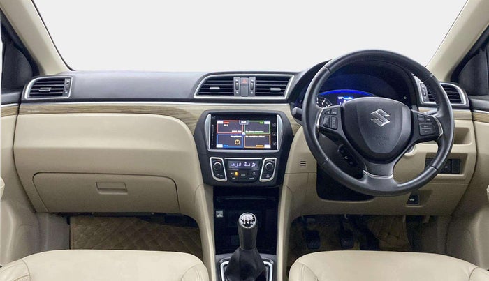 2018 Maruti Ciaz ALPHA 1.5 SHVS PETROL, Petrol, Manual, 48,473 km, Dashboard