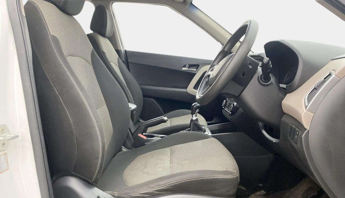2016 Hyundai Creta SX PLUS 1.6 PETROL, Petrol, Manual, 58,840 km, Right Side Front Door Cabin