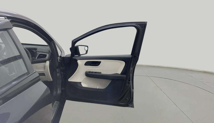 2021 Tata ALTROZ XM PLUS PETROL, Petrol, Manual, 59,164 km, RHS Front Door