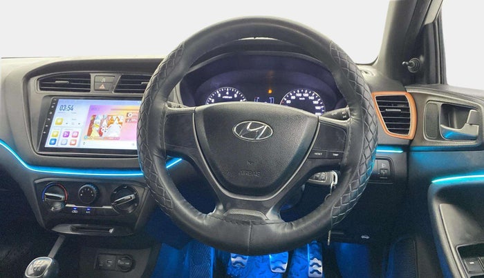 2016 Hyundai i20 Active 1.2 BASE, Petrol, Manual, 88,145 km, Steering Wheel Close Up