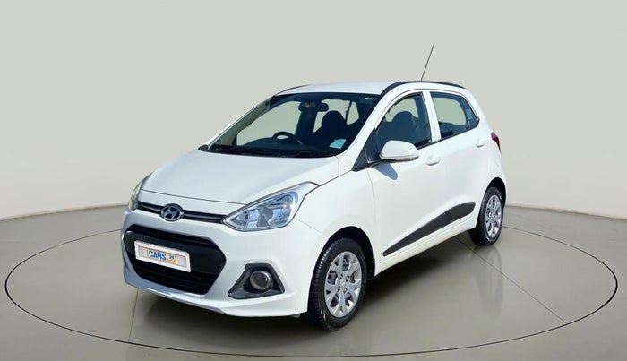 2016 Hyundai Grand i10 SPORTZ 1.2 KAPPA VTVT, Petrol, Manual, 45,860 km, Left Front Diagonal