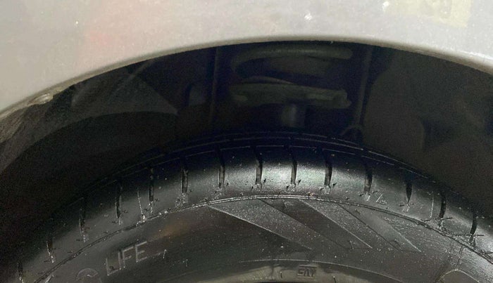 2019 Tata Tiago XZA PETROL, Petrol, Automatic, 41,611 km, Right Front Tyre Tread