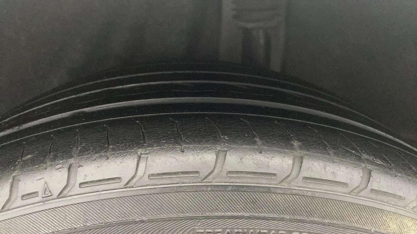 2019 Honda Civic 1.8L I-VTEC ZX CVT, Petrol, Automatic, 45,870 km, Left Rear Tyre Tread