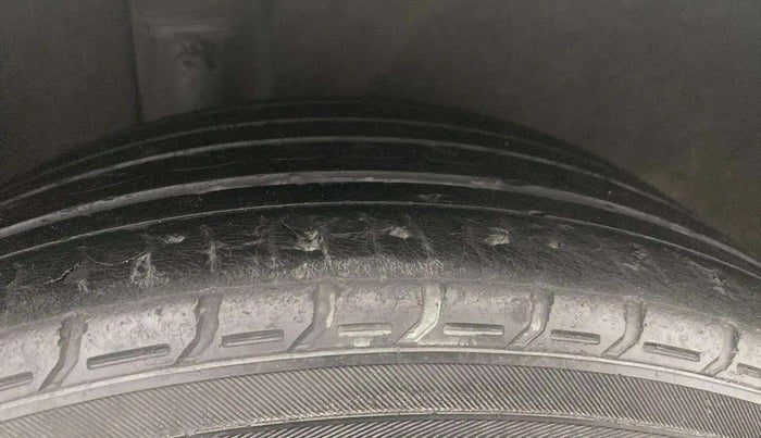 2019 Honda Civic 1.8L I-VTEC ZX CVT, Petrol, Automatic, 45,821 km, Right Rear Tyre Tread
