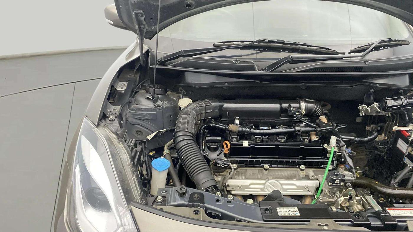 2023 Maruti Dzire ZXI Plus, Petrol, Manual, 26,646 km, Engine View - Right