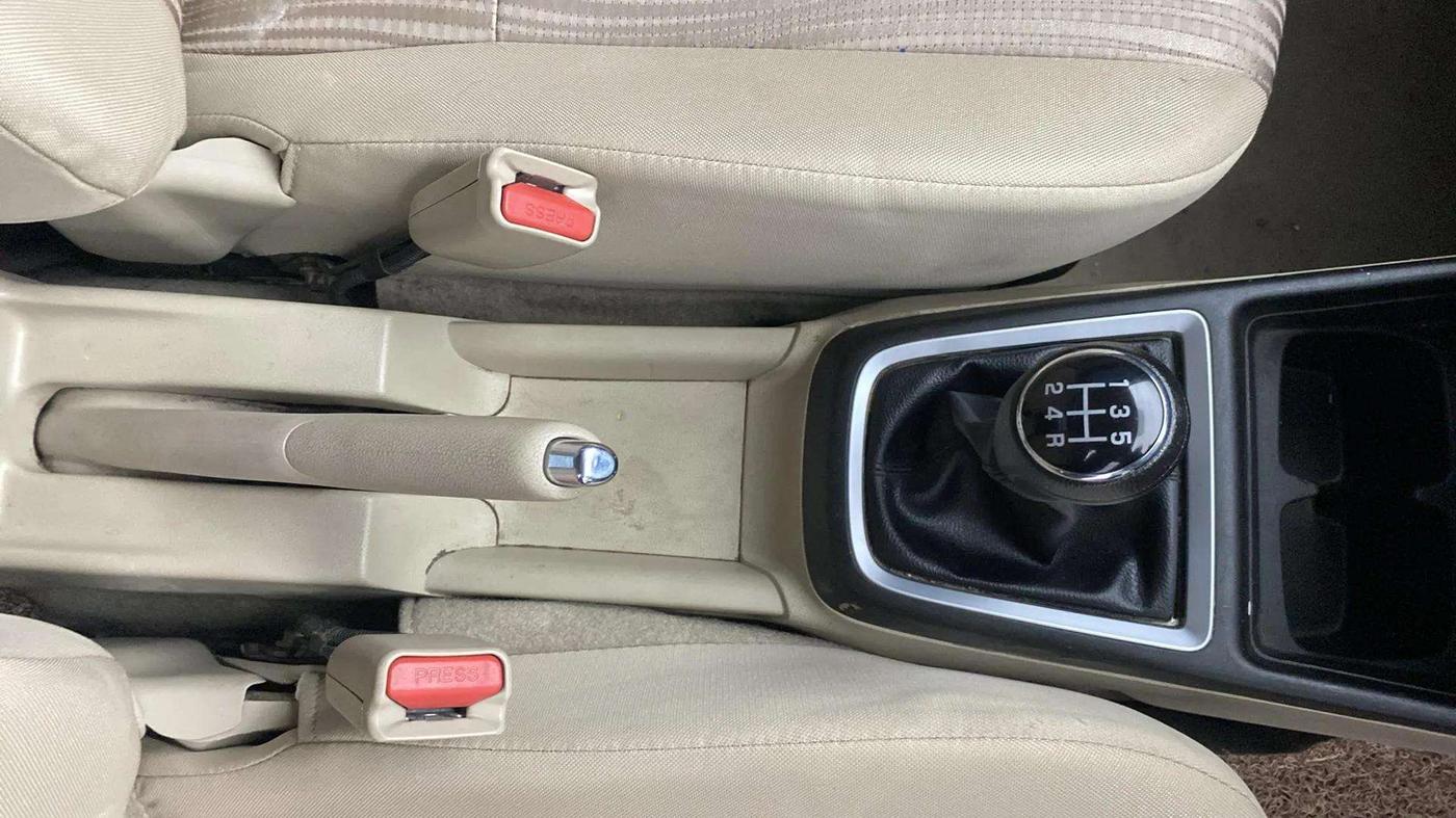 2023 Maruti Dzire ZXI Plus, Petrol, Manual, 26,646 km, Gear Lever