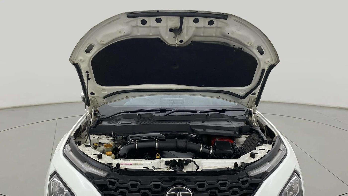 2020 Tata Harrier XZA 2.0L, Diesel, Automatic, 61,207 km, Open Bonet