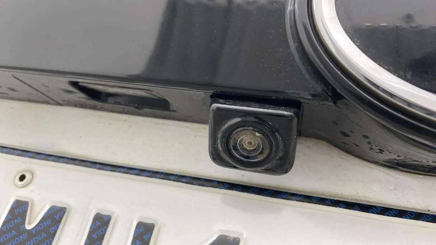 2020 Tata Harrier XZA 2.0L, Diesel, Automatic, 61,207 km, Parking Camera