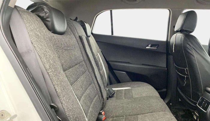 2018 Hyundai Creta SX PLUS 1.6 PETROL, Petrol, Manual, 81,360 km, Right Side Rear Door Cabin