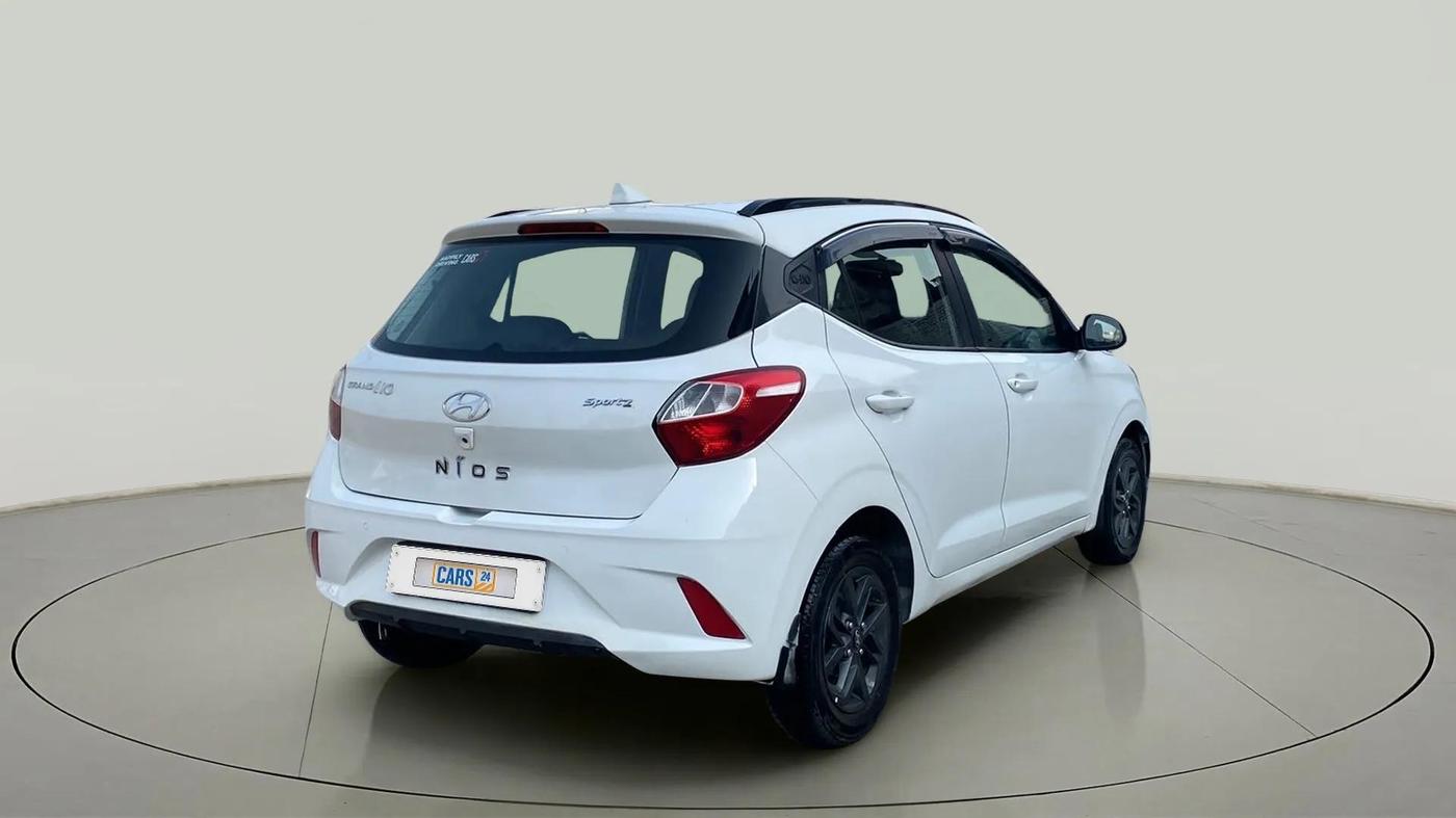2020 Hyundai GRAND I10 NIOS SPORTZ 1.2 KAPPA VTVT, Petrol, Manual, 53,311 km, Right Back Diagonal