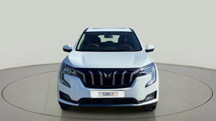 2022 Mahindra XUV700 AX 5 P MT 5 STR, Petrol, Manual, 35,075 km, Front