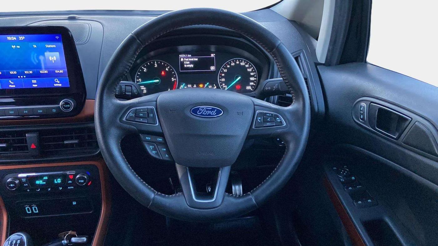 2021 Ford Ecosport TITANIUM 1.5L SPORTS(SUNROOF) DIESEL, Diesel, Manual, 44,262 km, Steering Wheel Close Up