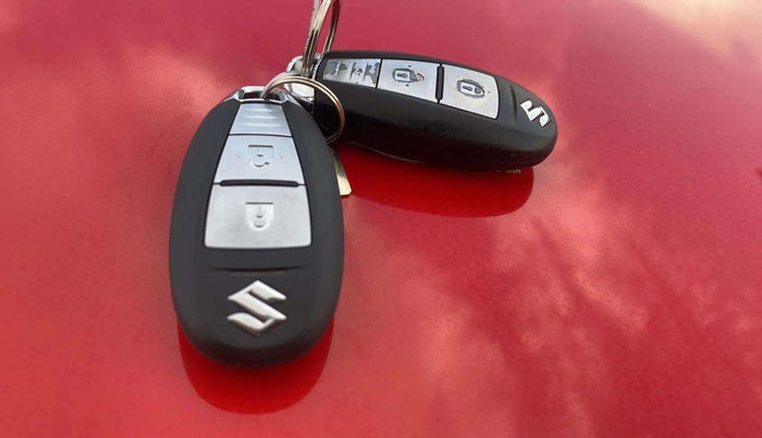 2017 Maruti Baleno ZETA CVT PETROL 1.2, Petrol, Automatic, 28,118 km, Key Close Up