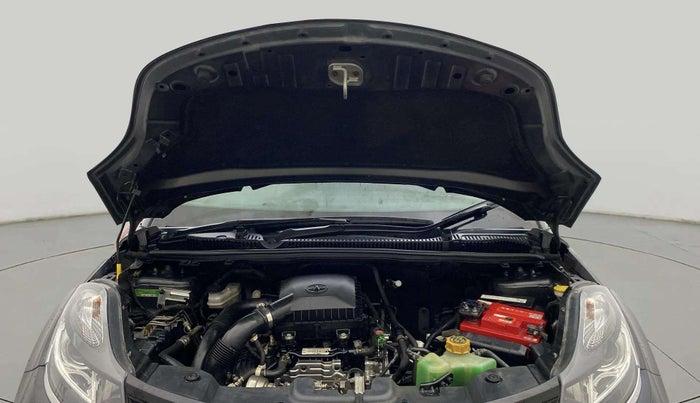 2018 Tata NEXON XZ PLUS PETROL, Petrol, Manual, 60,903 km, Open Bonet
