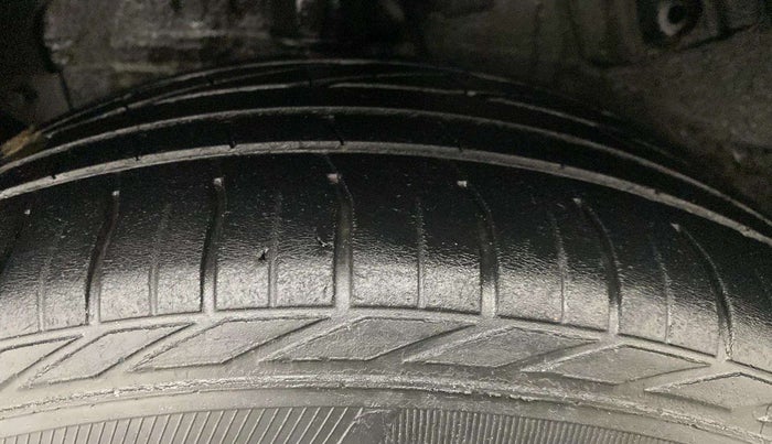 2018 Tata NEXON XZ PLUS PETROL, Petrol, Manual, 60,903 km, Right Rear Tyre Tread