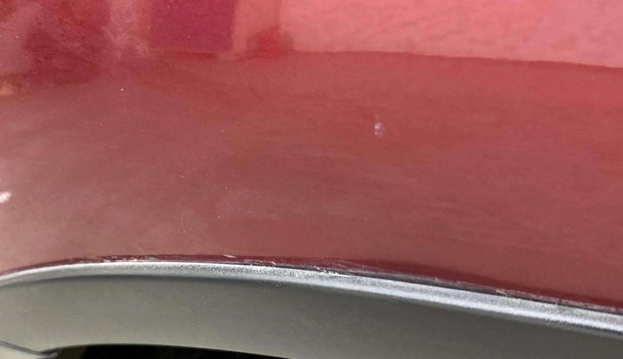 2018 Mahindra XUV500 W9, Diesel, Manual, 77,569 km, Right quarter panel - Minor scratches