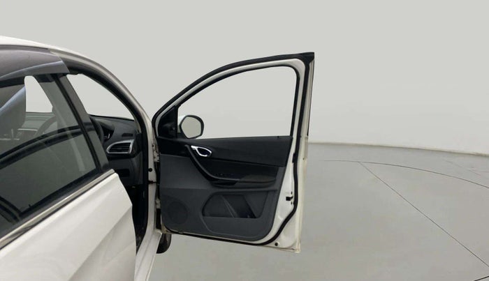 2018 Tata TIGOR XZ PLUS PETROL, Petrol, Manual, 61,471 km, RHS Front Door