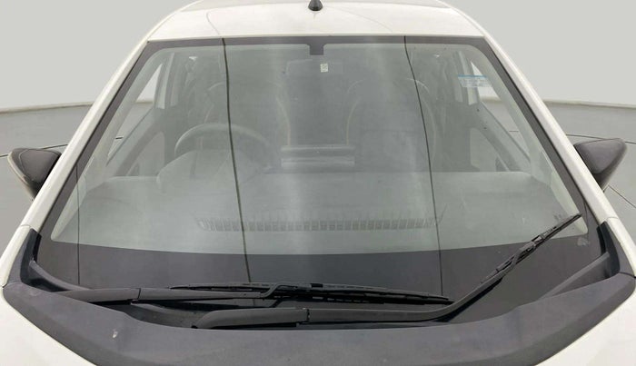 2022 Tata ALTROZ XE PLUS PETROL, Petrol, Manual, 33,250 km, Front Windshield