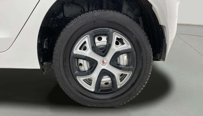 2022 Tata ALTROZ XE PLUS PETROL, Petrol, Manual, 33,250 km, Left Rear Wheel