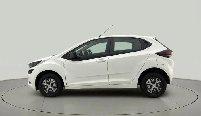 2022 Tata ALTROZ XE PLUS PETROL, Petrol, Manual, 33,250 km, Left Side