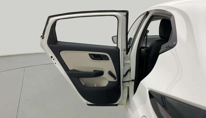 2022 Tata ALTROZ XE PLUS PETROL, Petrol, Manual, 33,250 km, LHS Rear Door