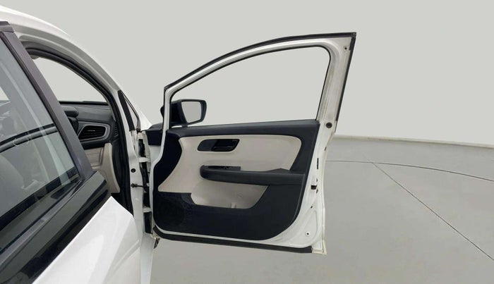 2022 Tata ALTROZ XE PLUS PETROL, Petrol, Manual, 33,250 km, RHS Front Door