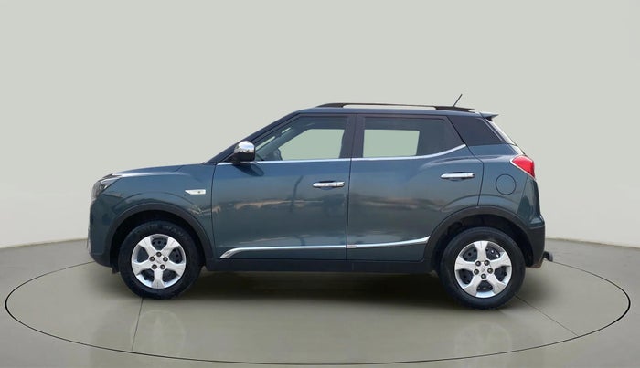 2021 Mahindra XUV300 W6 1.5 Diesel, Diesel, Manual, 76,670 km, Left Side