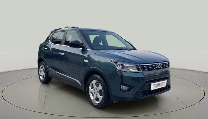 2021 Mahindra XUV300 W6 1.5 Diesel, Diesel, Manual, 76,670 km, Right Front Diagonal