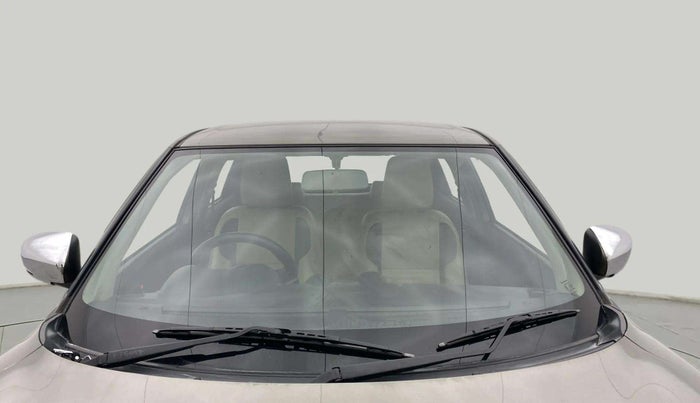 2019 Maruti Swift VXI, Petrol, Manual, 49,643 km, Front Windshield
