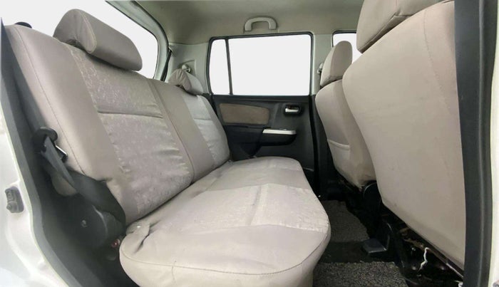 2016 Maruti Wagon R 1.0 VXI, Petrol, Manual, 60,745 km, Right Side Rear Door Cabin