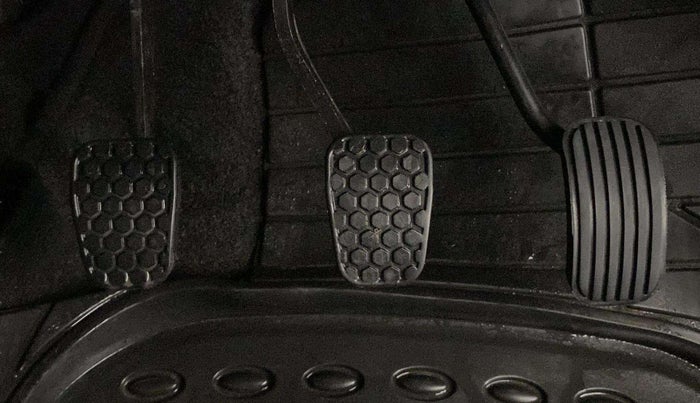 2021 Tata Tiago XZ PLUS PETROL, Petrol, Manual, 17,017 km, Pedals