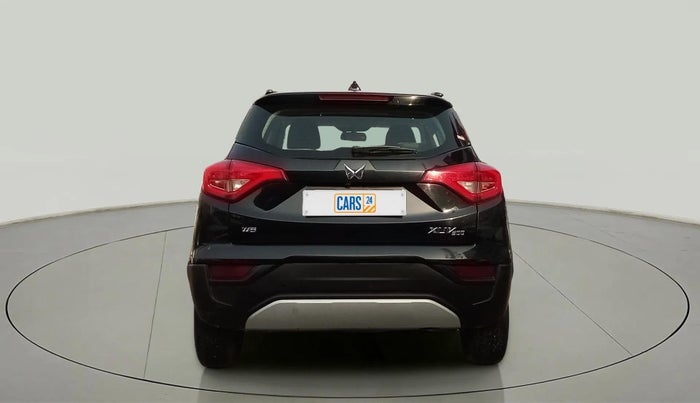 2023 Mahindra XUV300 W8 1.5 DIESEL, Diesel, Manual, 57,671 km, Back/Rear