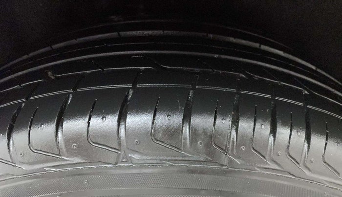2018 Ford Ecosport TITANIUM 1.5L PETROL, Petrol, Manual, 88,060 km, Right Rear Tyre Tread