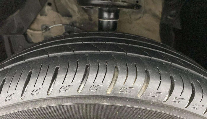 2021 Maruti Vitara Brezza VXI, Petrol, Manual, 26,780 km, Left Front Tyre Tread