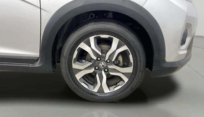 2017 Honda WR-V 1.2L I-VTEC VX MT, Petrol, Manual, 30,995 km, Right Front Wheel