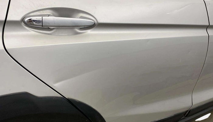 2017 Honda WR-V 1.2L I-VTEC VX MT, Petrol, Manual, 30,995 km, Right rear door - Slightly dented