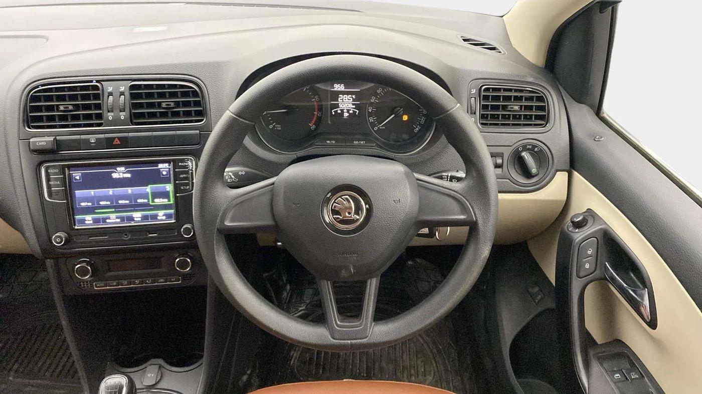 2020 Skoda Rapid ACTIVE 1.0 TSI, Petrol, Manual, 50,197 km, Steering Wheel Close Up